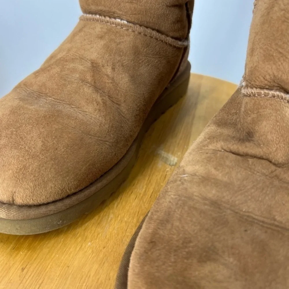 UGGs classic short rollover suede Sherpa lined boot-in chestnut 8
